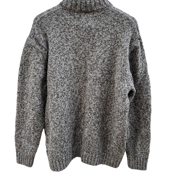 Woolrich  Eco Rich Woodward Half Zip Wool Sweater in Hazelnut Size XL - Picture 7 of 15